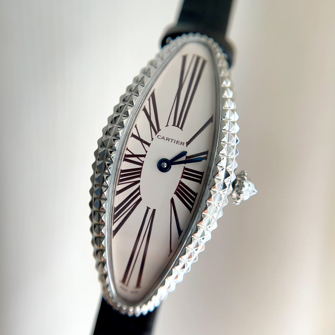 Vintage Baignoire 21mm Silver Diamond Case Black Leather