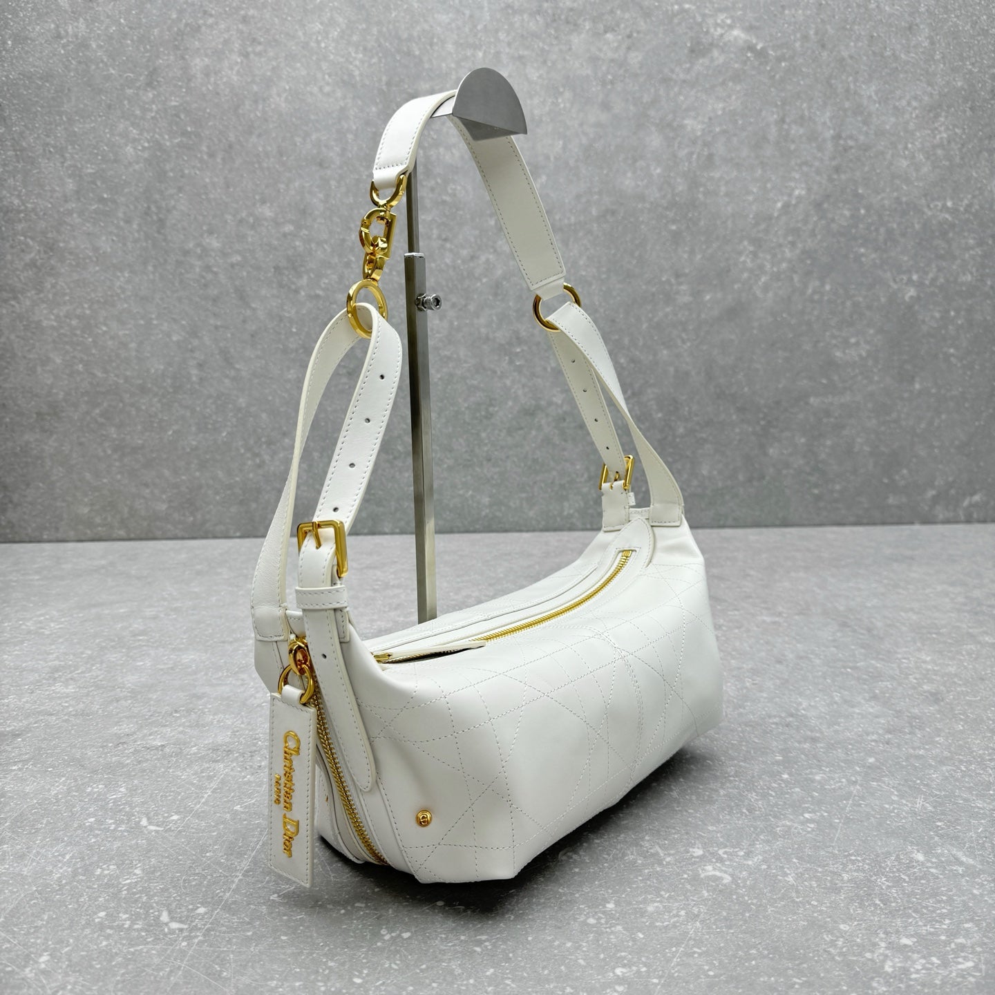 Dior 2025 Hobo Bag 25cm White Calfskin