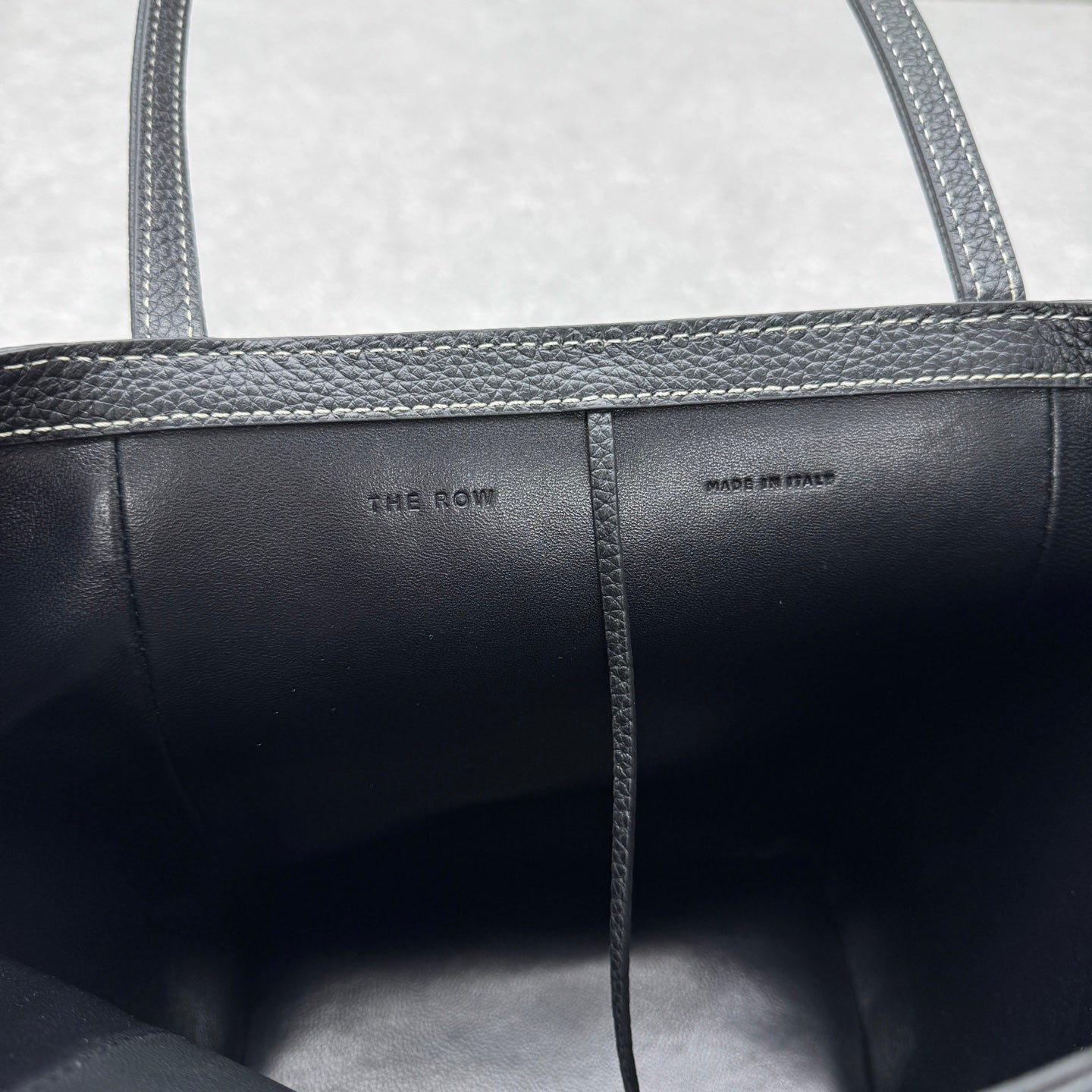 The Row 2025 Park Tote Stitch Bag Black 22cm Leather