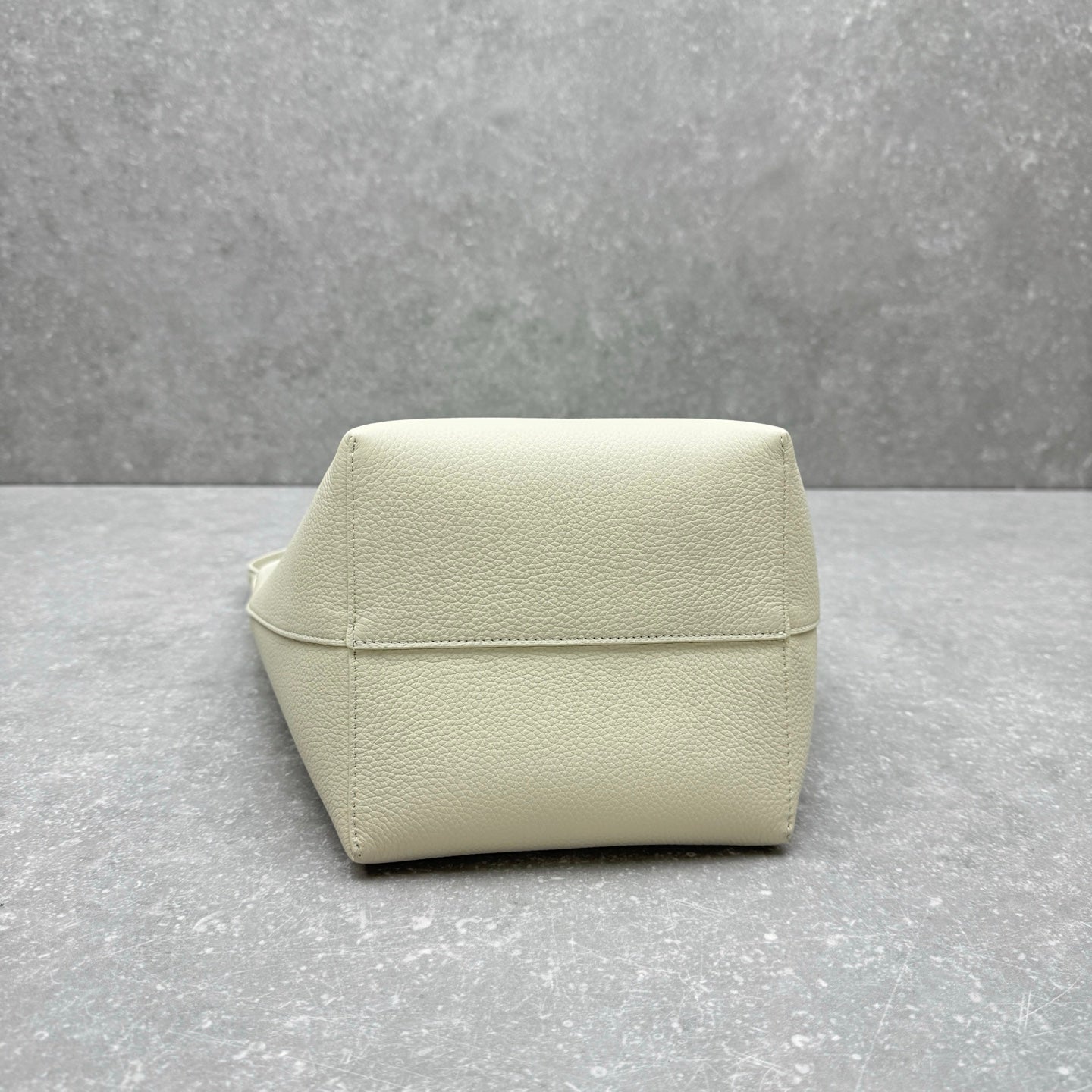 The Row 2025 N/S Park Tote Bag 34cm White Calfskin