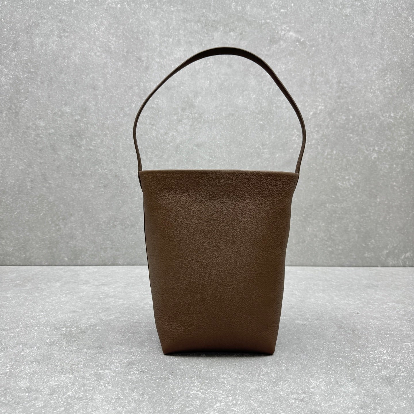 The Row 2025 N/S Park Tote Bag 34cm Brown Calfskin