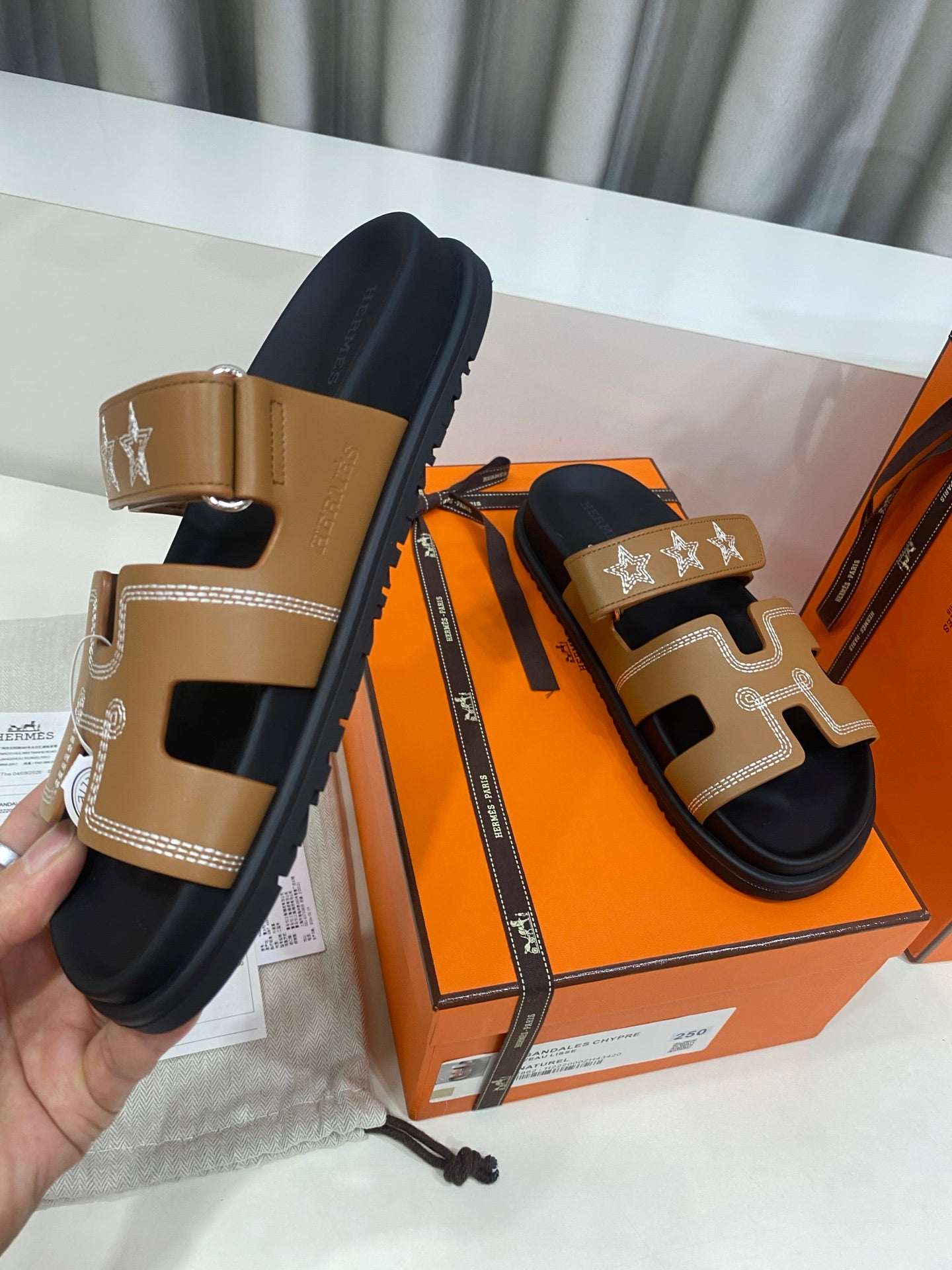 Hermes 2026 Chypre Sandal With Star Embroidery Calfskin 957512