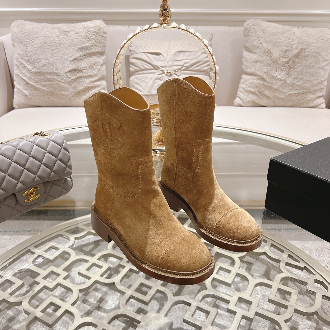CC Ankle Boots 40mm Dark Beige Suede