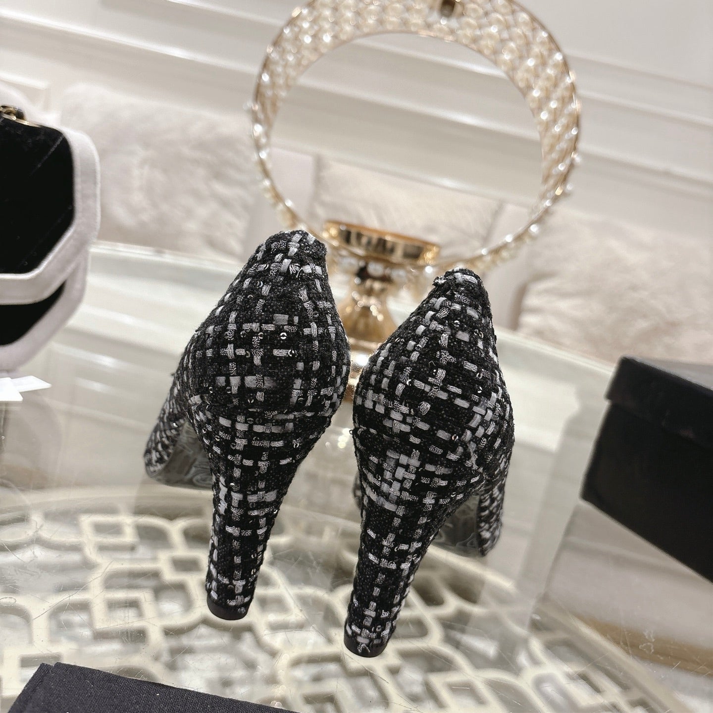 CC 26s High Heels Pump 85 Black White Wool Fabric 627015