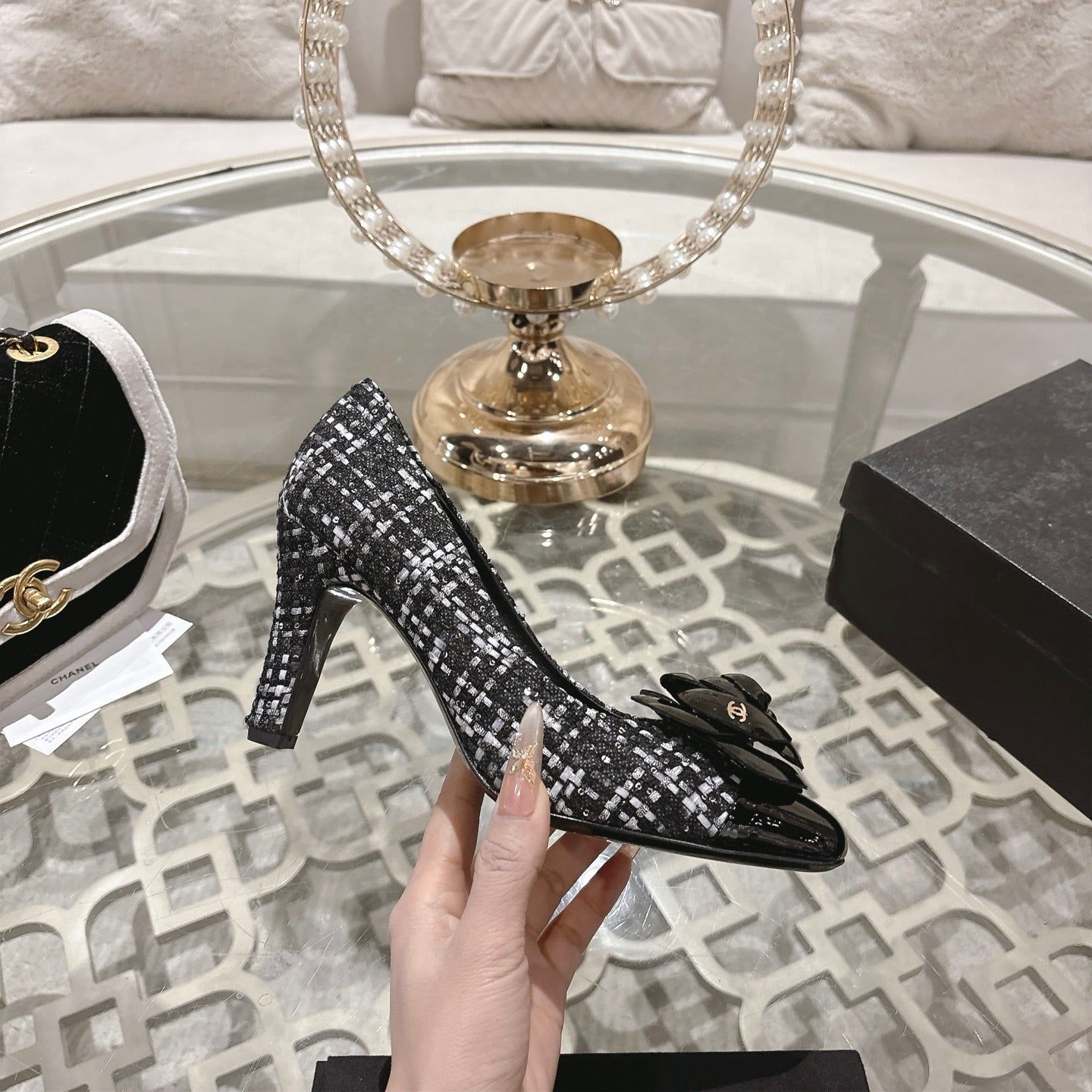 CC 26s High Heels Pump 85 Black White Wool Fabric 627015