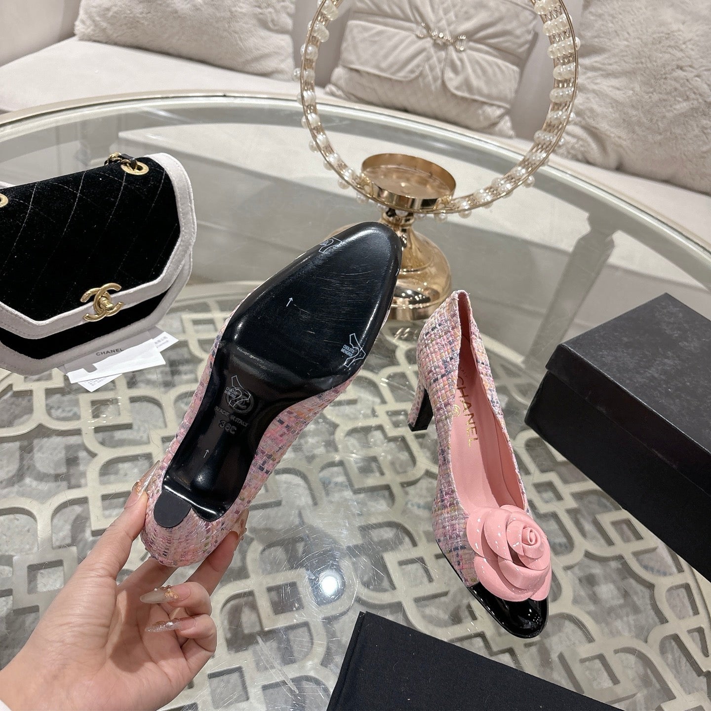 CC 26s High Heels Pump 85 Pink Black Wool Fabric 627017