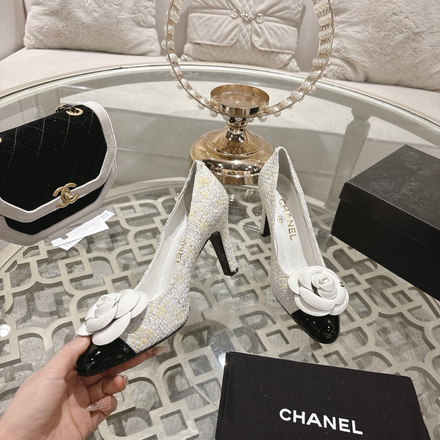 CC 26s High Heels Pump 85 White Black Wool Fabric 627018