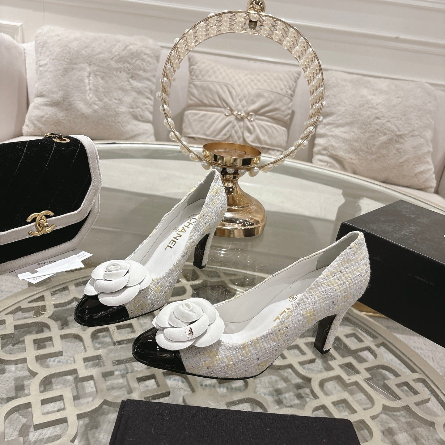 CC 26s High Heels Pump 85 White Black Wool Fabric 627018