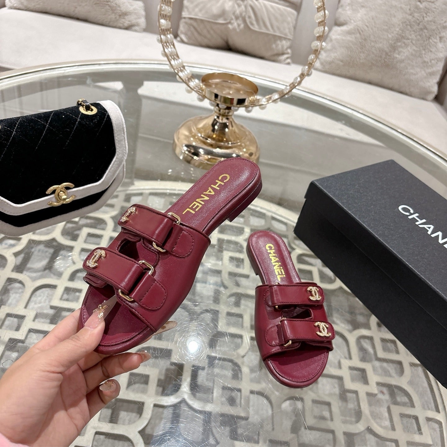 CC 26s Buckle Sandals Burgundy Sheepskin 627074