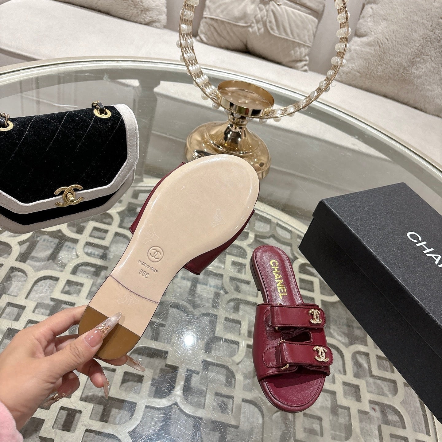 CC 26s Buckle Sandals Burgundy Sheepskin 627074