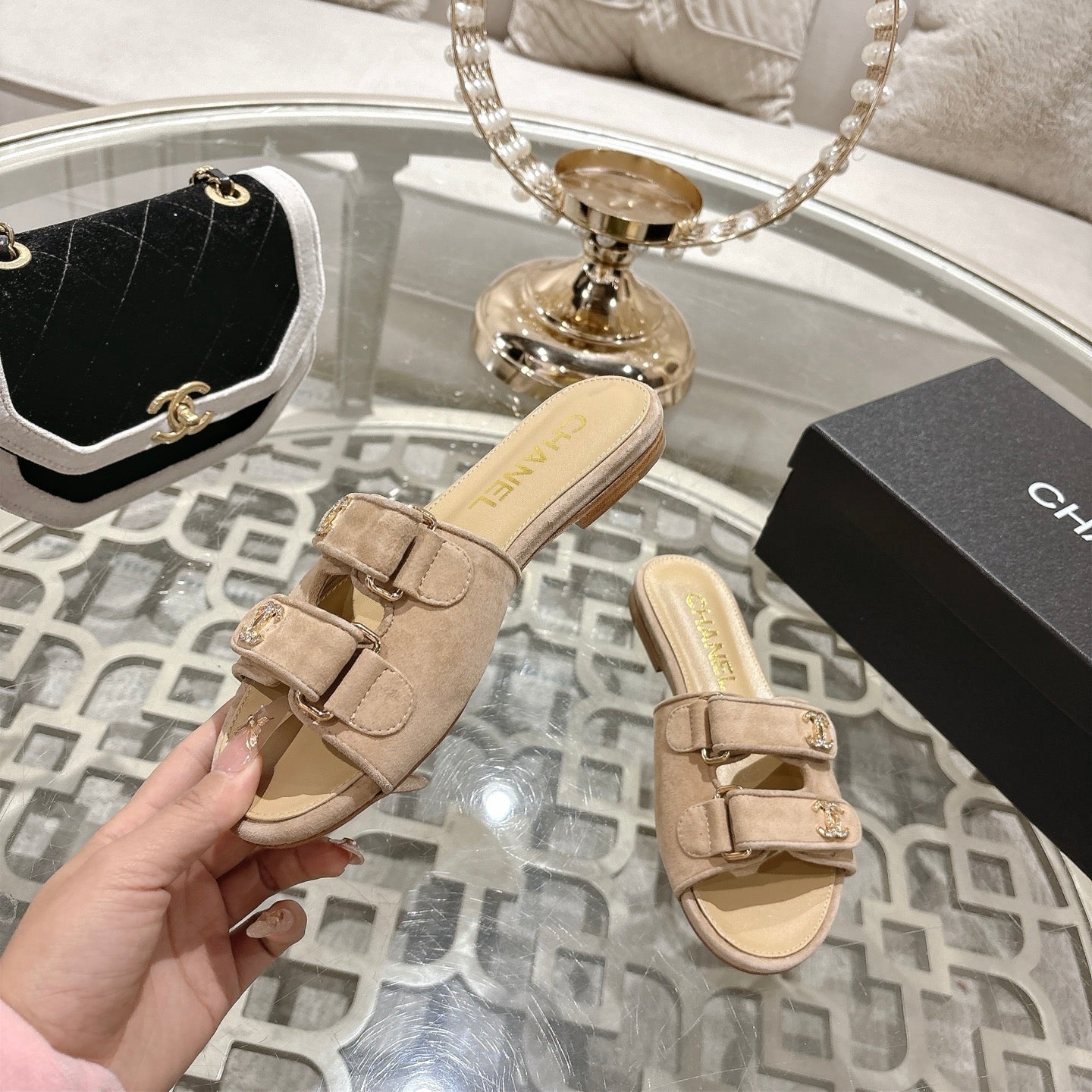 CC 26s Buckle Sandals Beige Suede Sheepskin 627078