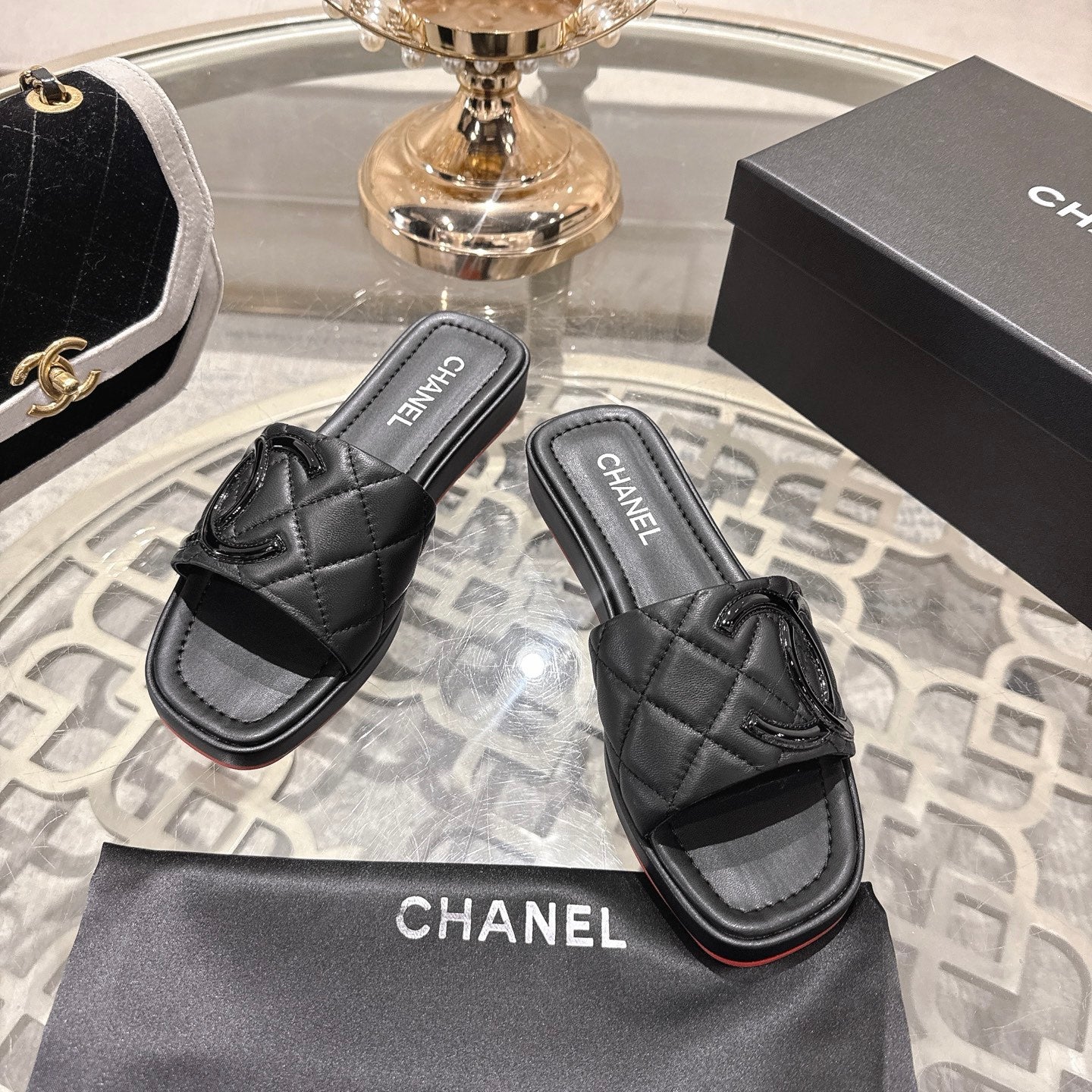 CC 26s Platform Slippers Black Sheepskin 627069