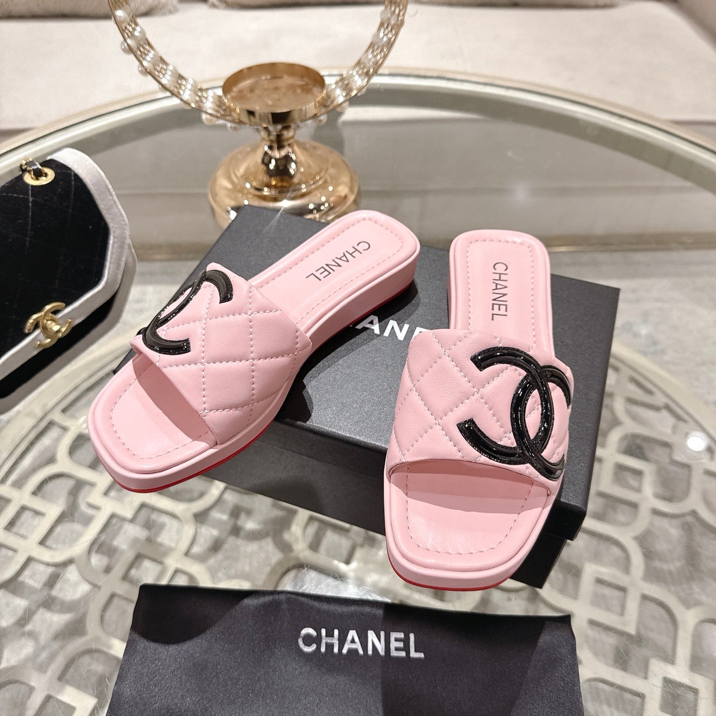 CC 26s Platform Slippers Pink Black Sheepskin 627071