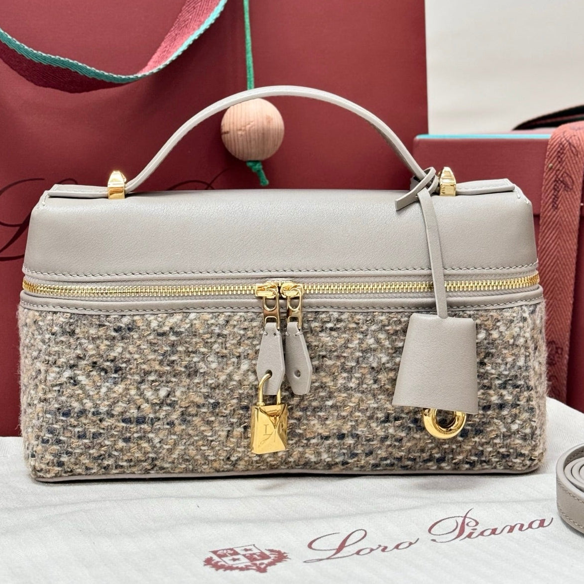 LP 2026 Extra Bag L23 Cream White mix Mild Brown Wool Leather