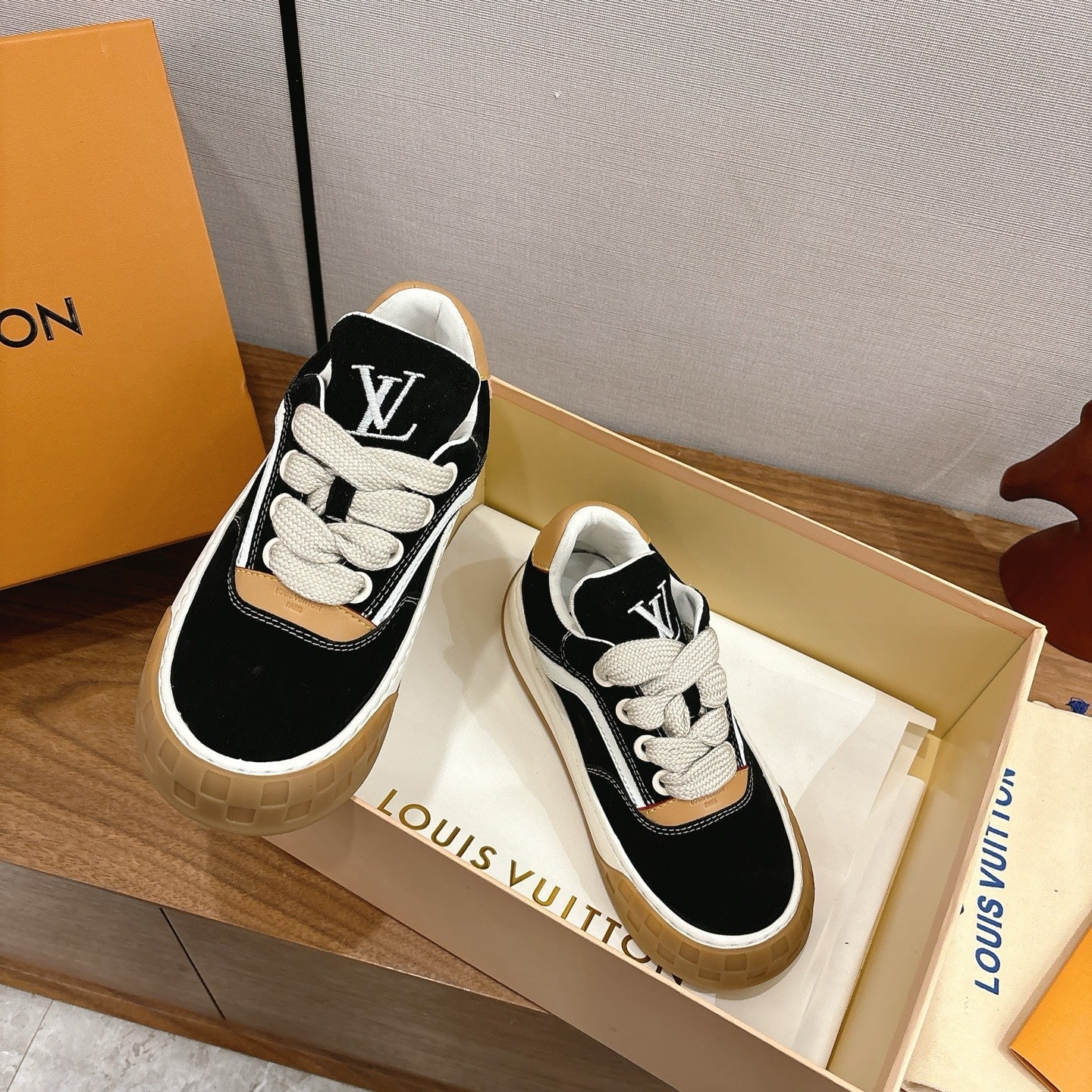 LV 2026 Tilted Sneaker Black Suede Leather 594930