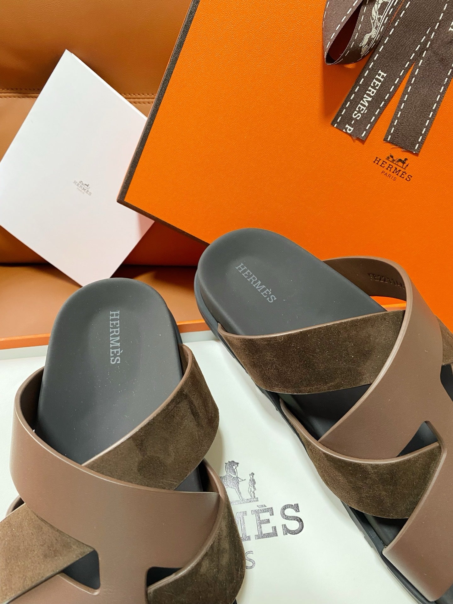 HM 2026 Cross Sandals Black Brown Suede Calfskin 667293