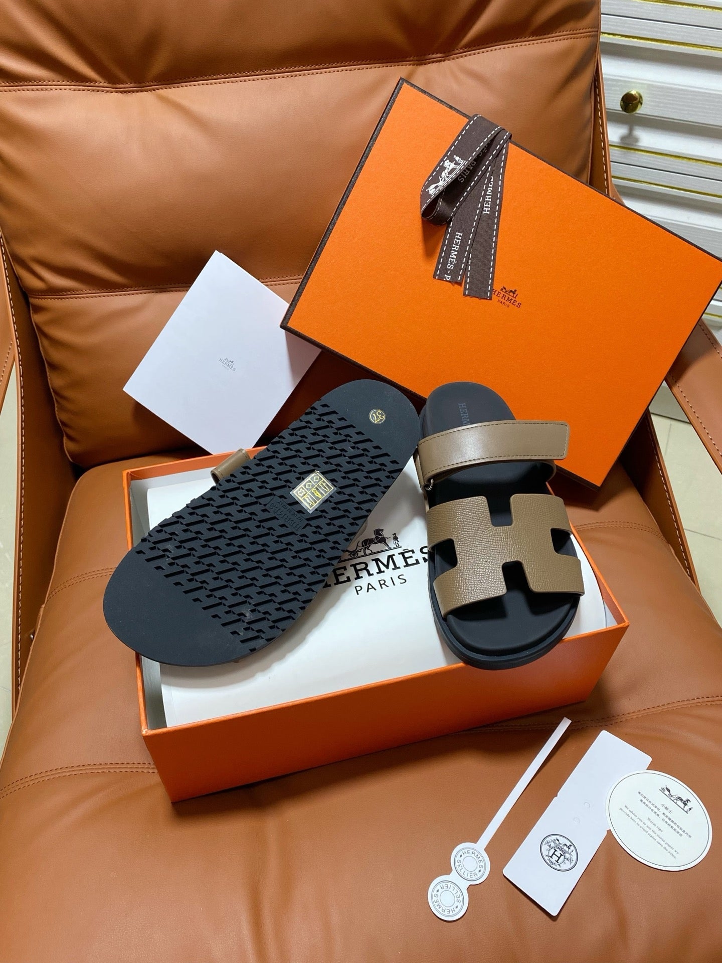 Hermes 2026 Chypre Sandal Sheepskin And Grain Leather 664464