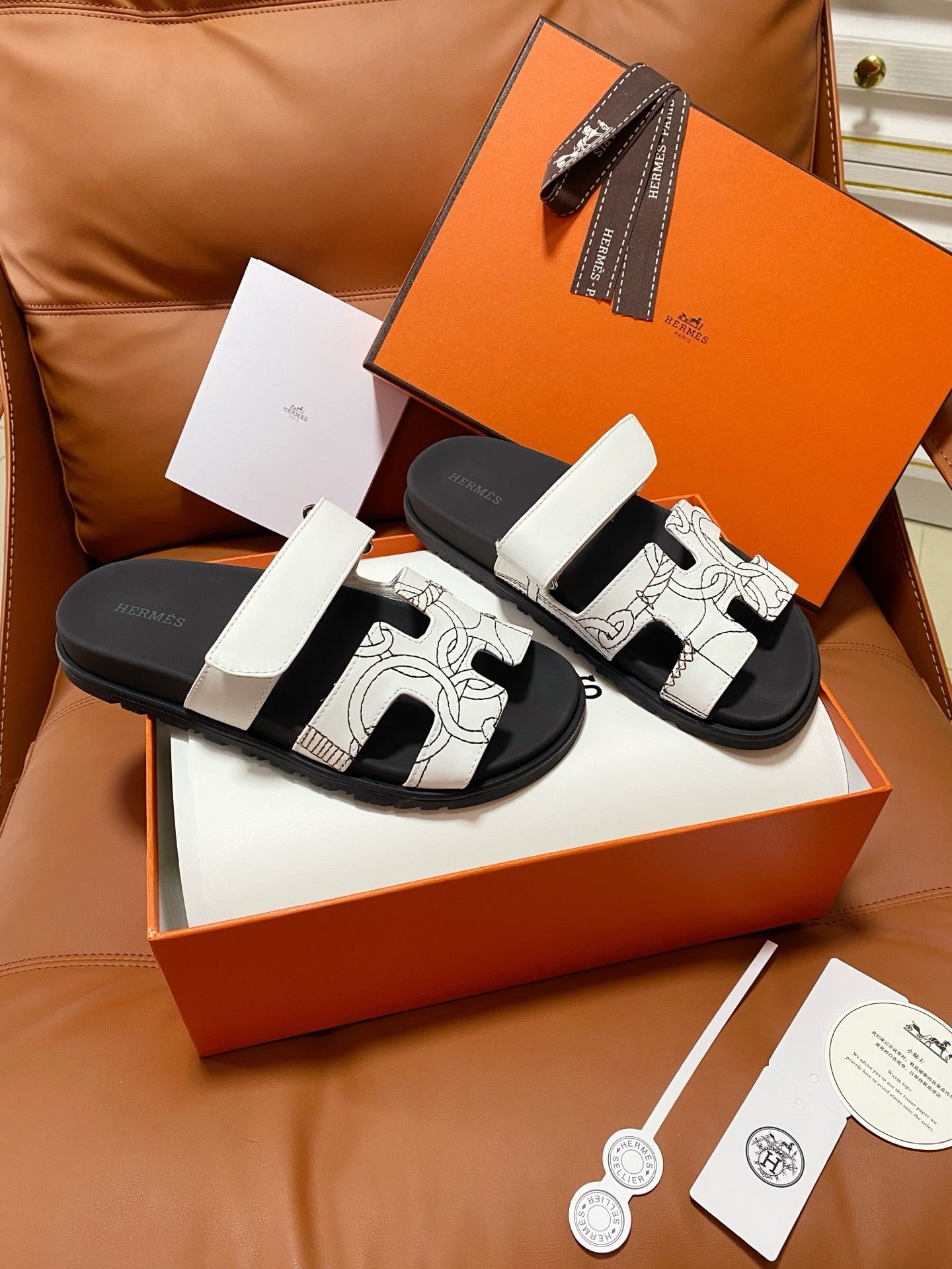 Hermes 2026 Chypre Sandal Cowhide 928494