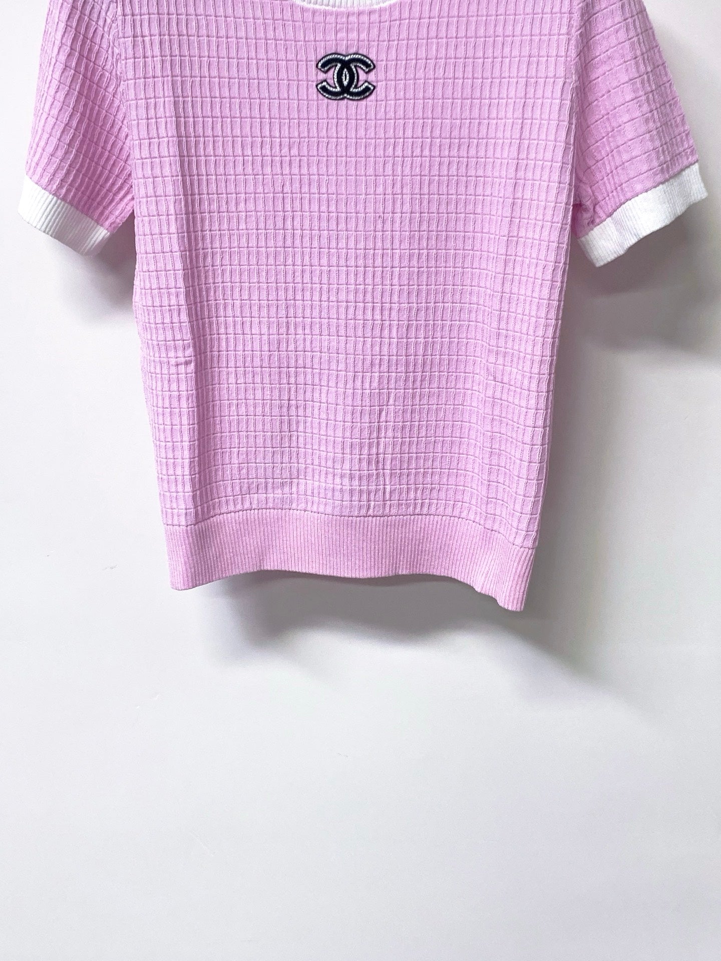Chanel 2026 Pink Short-Sleeved Shirt Tencel 310322
