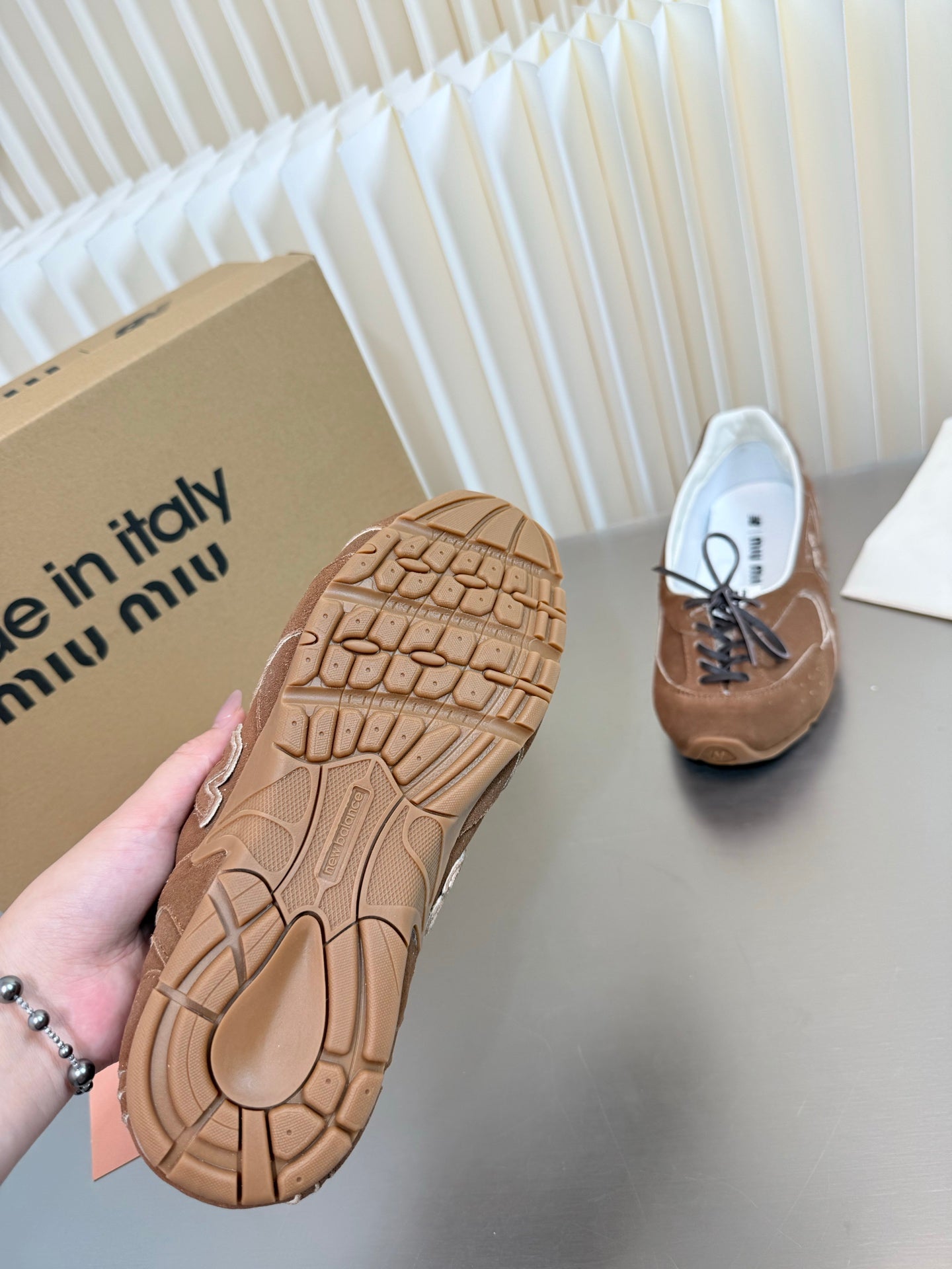 Miu Miu 2026 Balance Low-Cut Ballet Flats Suede Cowhide 989345