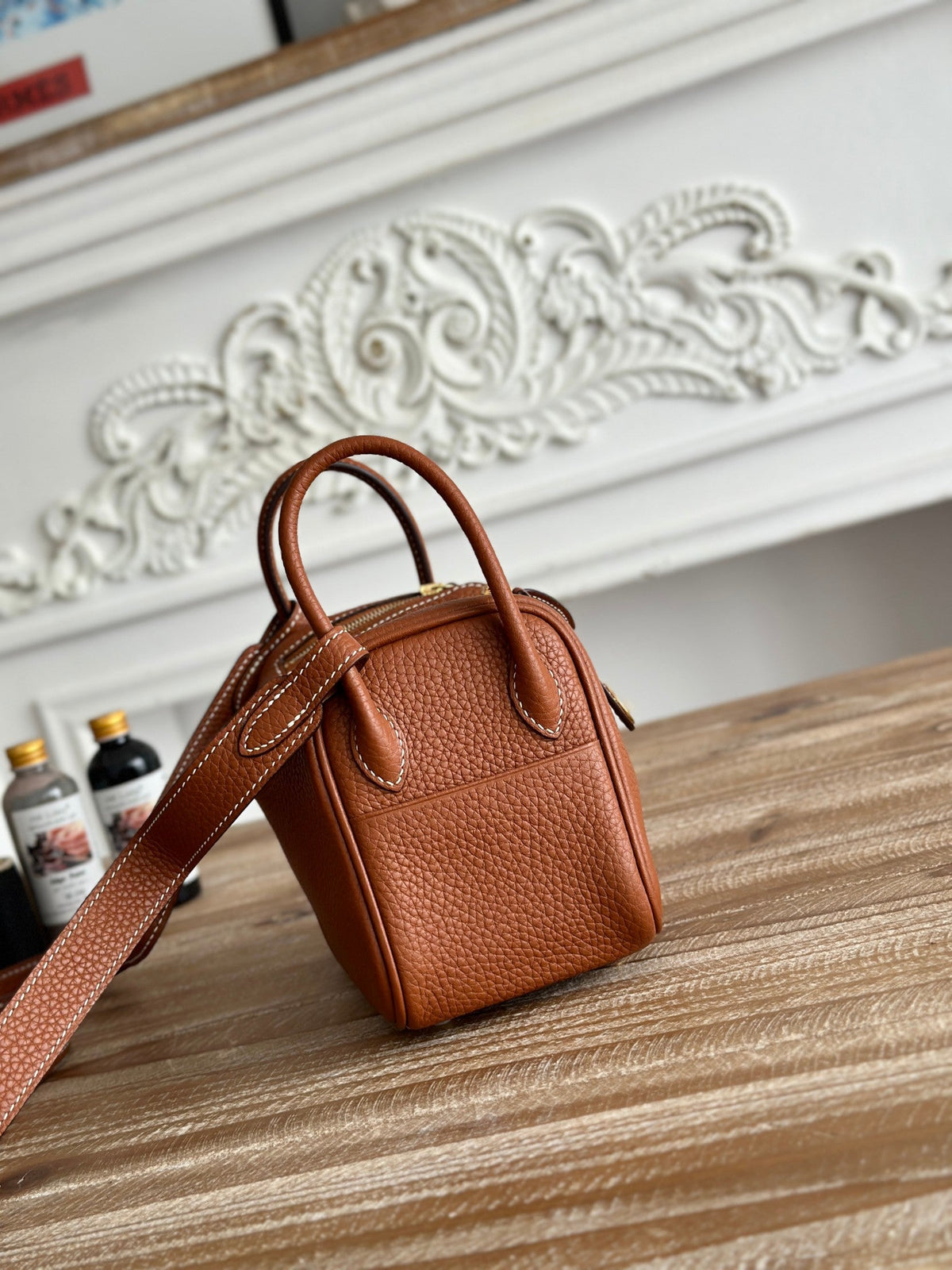 High-end Hermes 2026 Lindy Bag 19cm Togo Leather 2