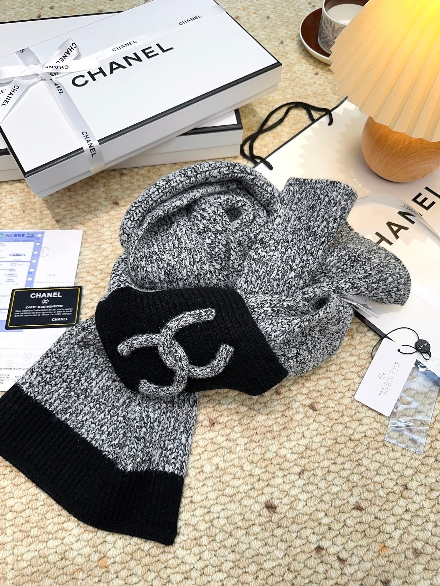 CC 25 Classic Scarf 175cm Light Gray Black Wool 971058