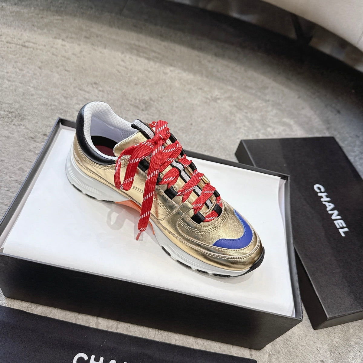 Chanel 2026 Metallic CC Sneakers Leather 188047