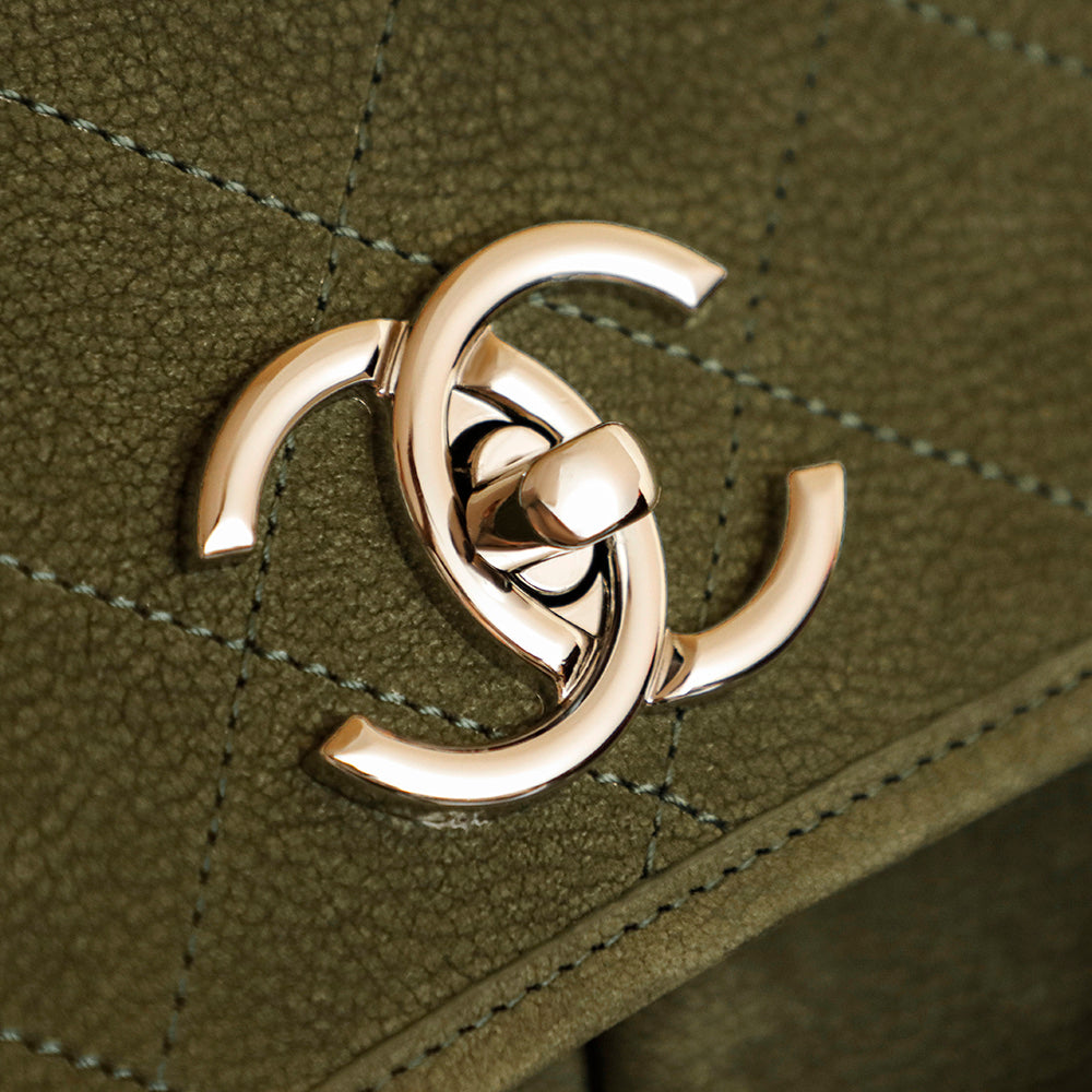 Chanel 25 Classic Single Flap Bag 35cm Green Leather 323478