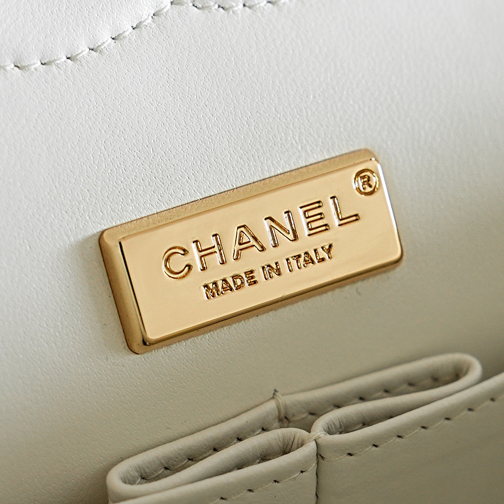 Chanel 2026 Multi-colored Floral Embroidery Bag 25.5cm White Leather
