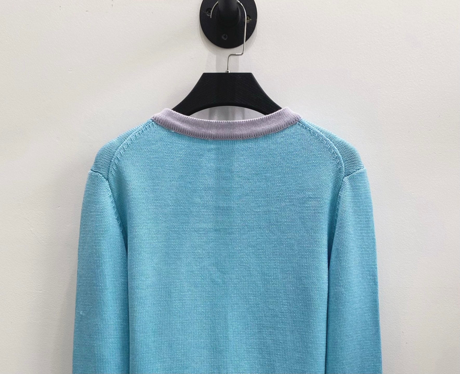 Chanel 2026 Long-sleeved Knit Cardigan Blue Wool 423121