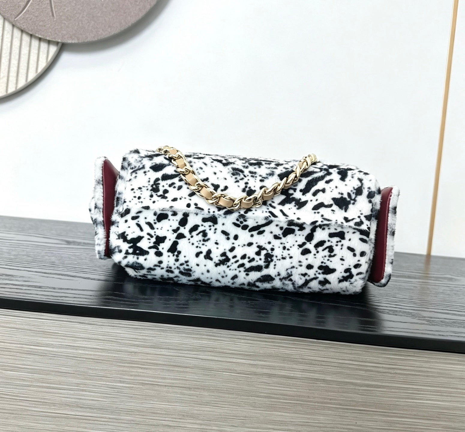 Chanel 2026 Leopard Print Hobo Bag 22cm White Black Ponyhair Leather