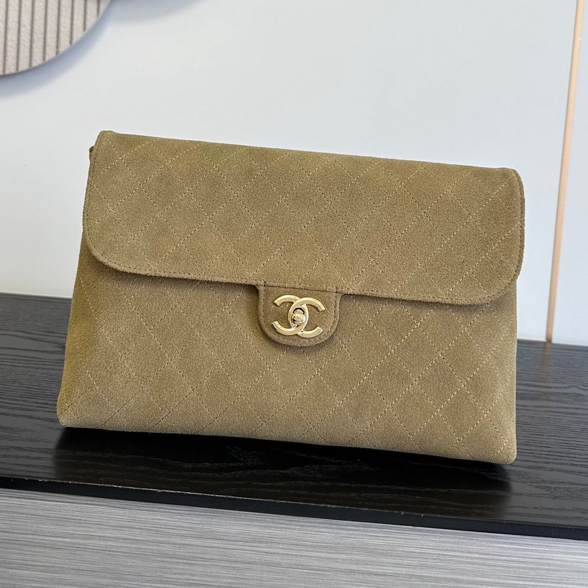 Chanel 2026 Large Clutch Bag 30cm Suede 407661