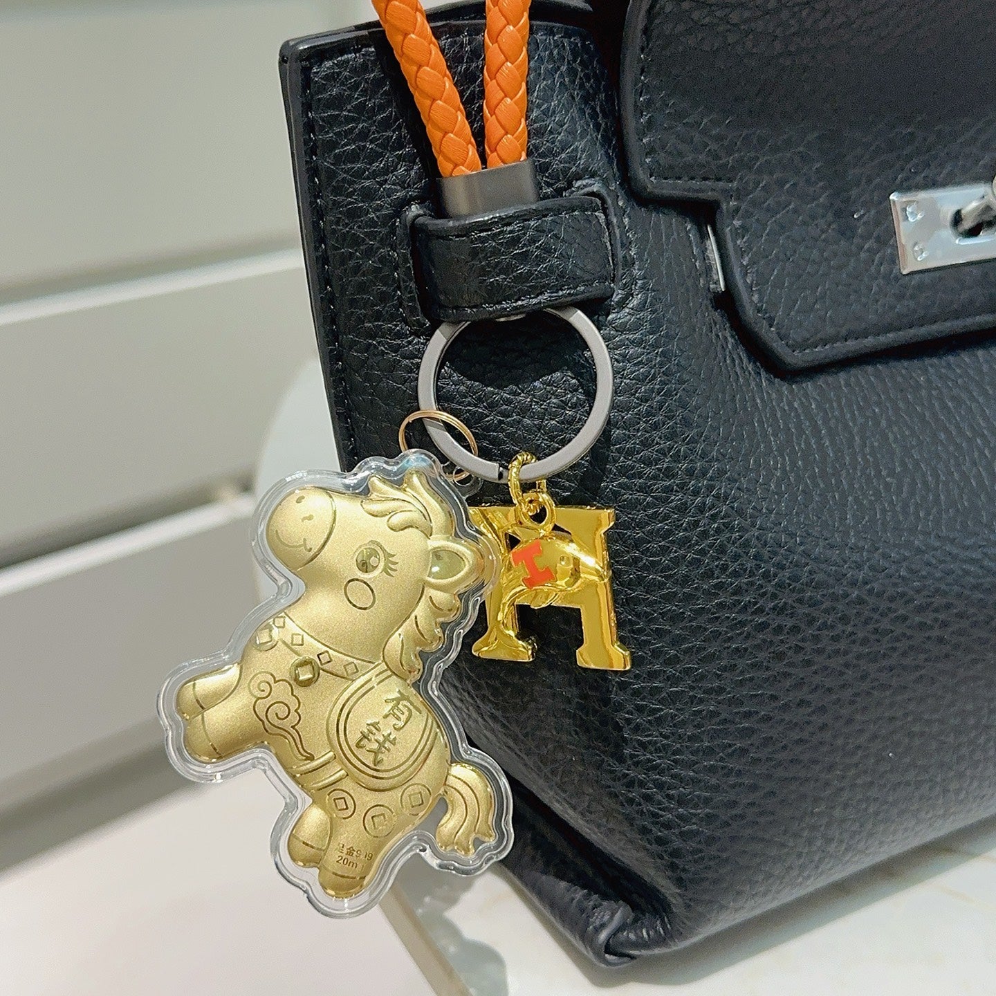 HM Gold Horse Charm