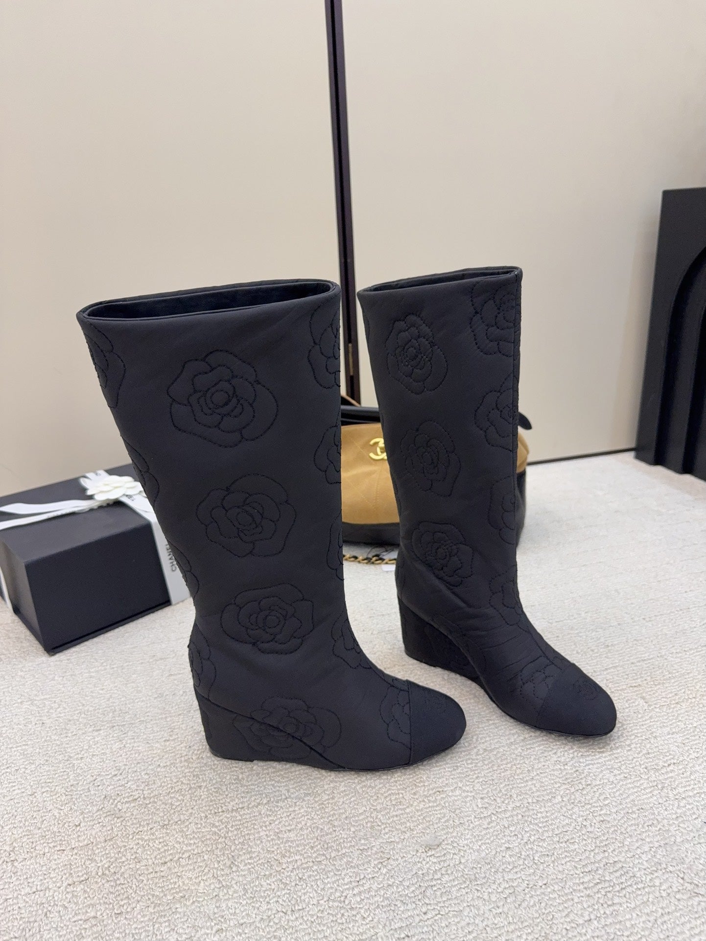 CC 26 Wedge Boot With Quilted Camellia Pattern Black Fabric 588892