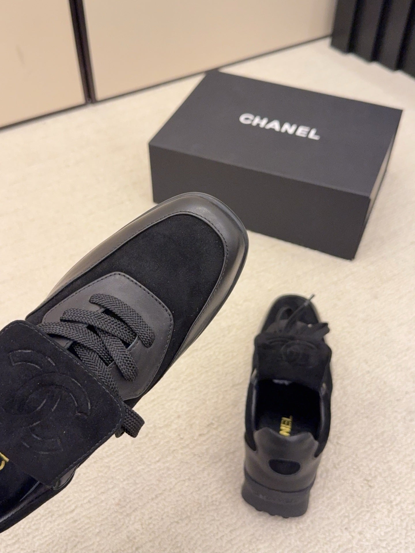 CC 26 Sneaker Black Suede 589088