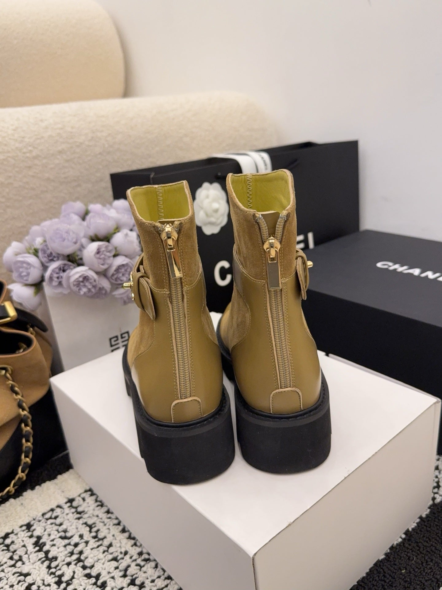 CC 26 Boot With Lug Sole Tan Black Suede Leather 588679