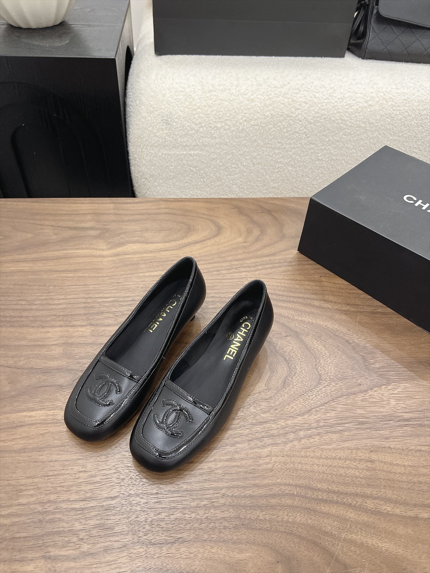 Chanel 2026 Square Toe Pump Lambskin 191779