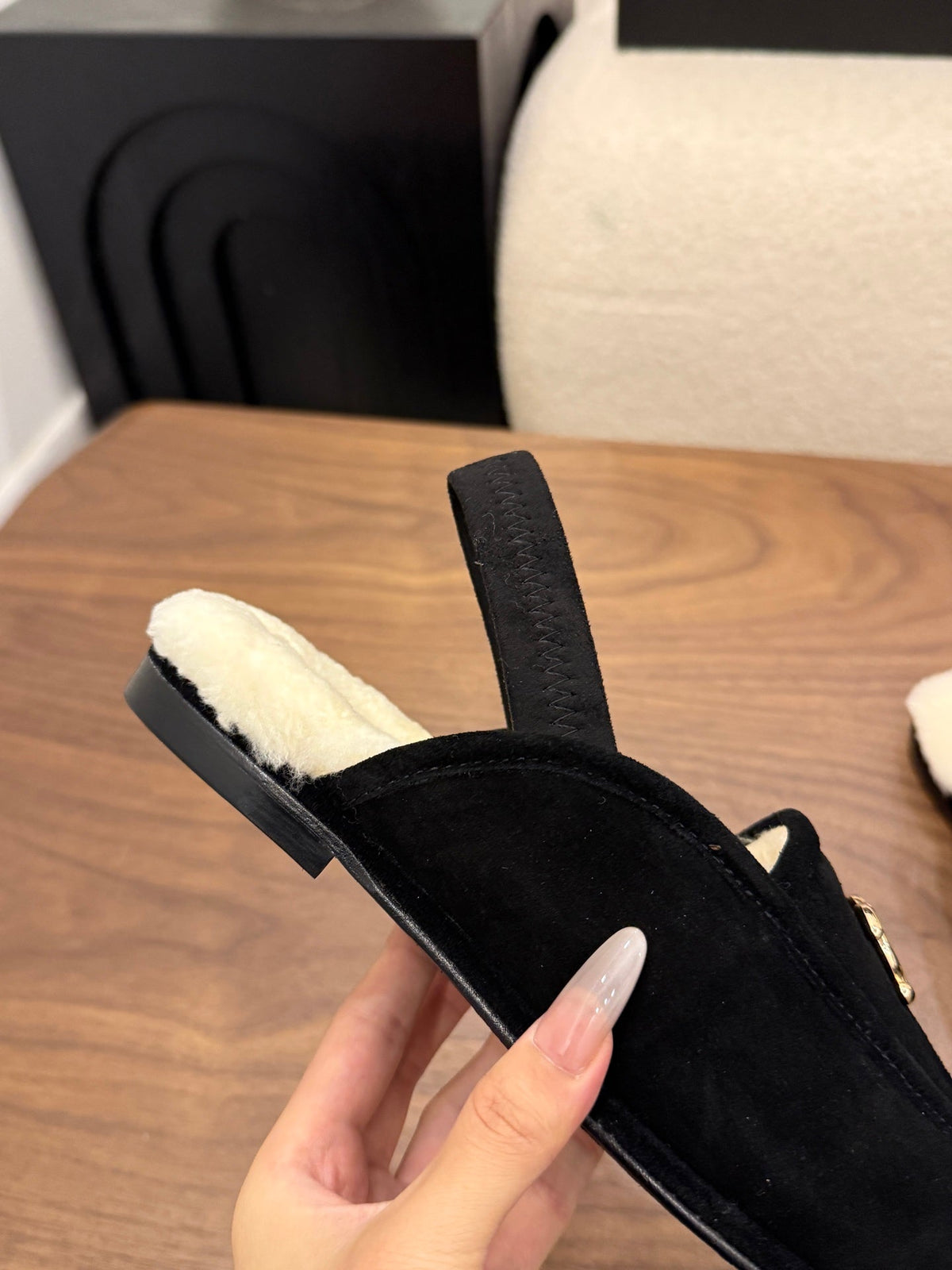 Chanel 2026 CC Logo Slingback Suede And Wool 122671