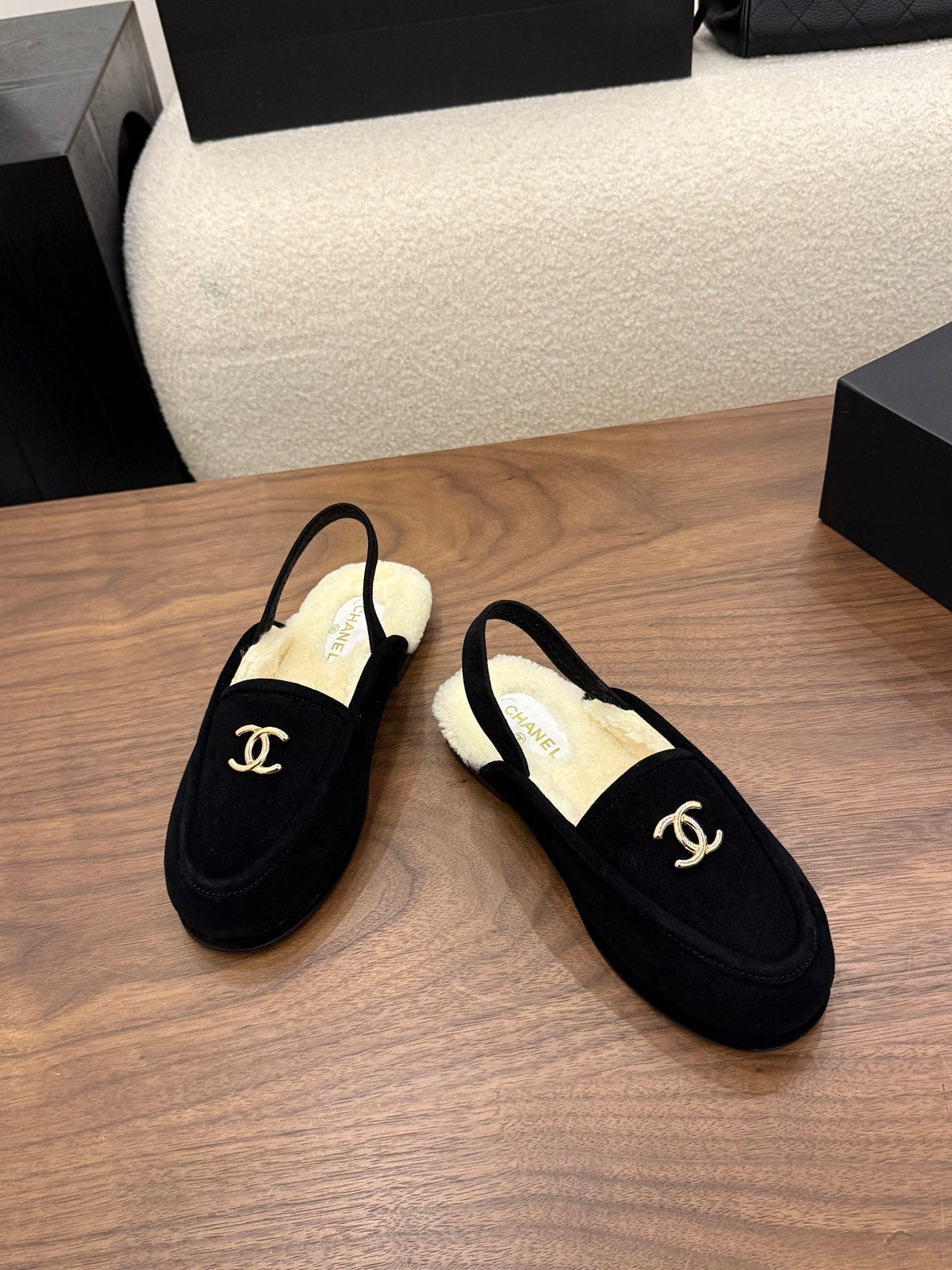 Chanel 2026 CC Logo Slingback Suede And Wool 122671