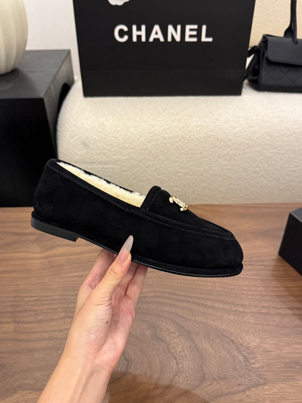 Chanel 2026 Interlocking CC Logo Loafers Suede And Wool 122686