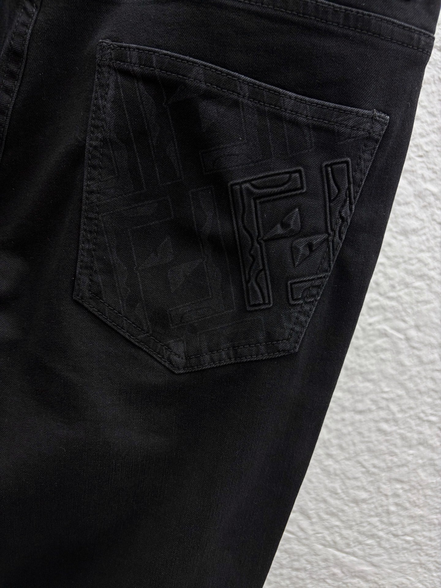 Fendi 2026 Men's Jeans Black Denim 738166