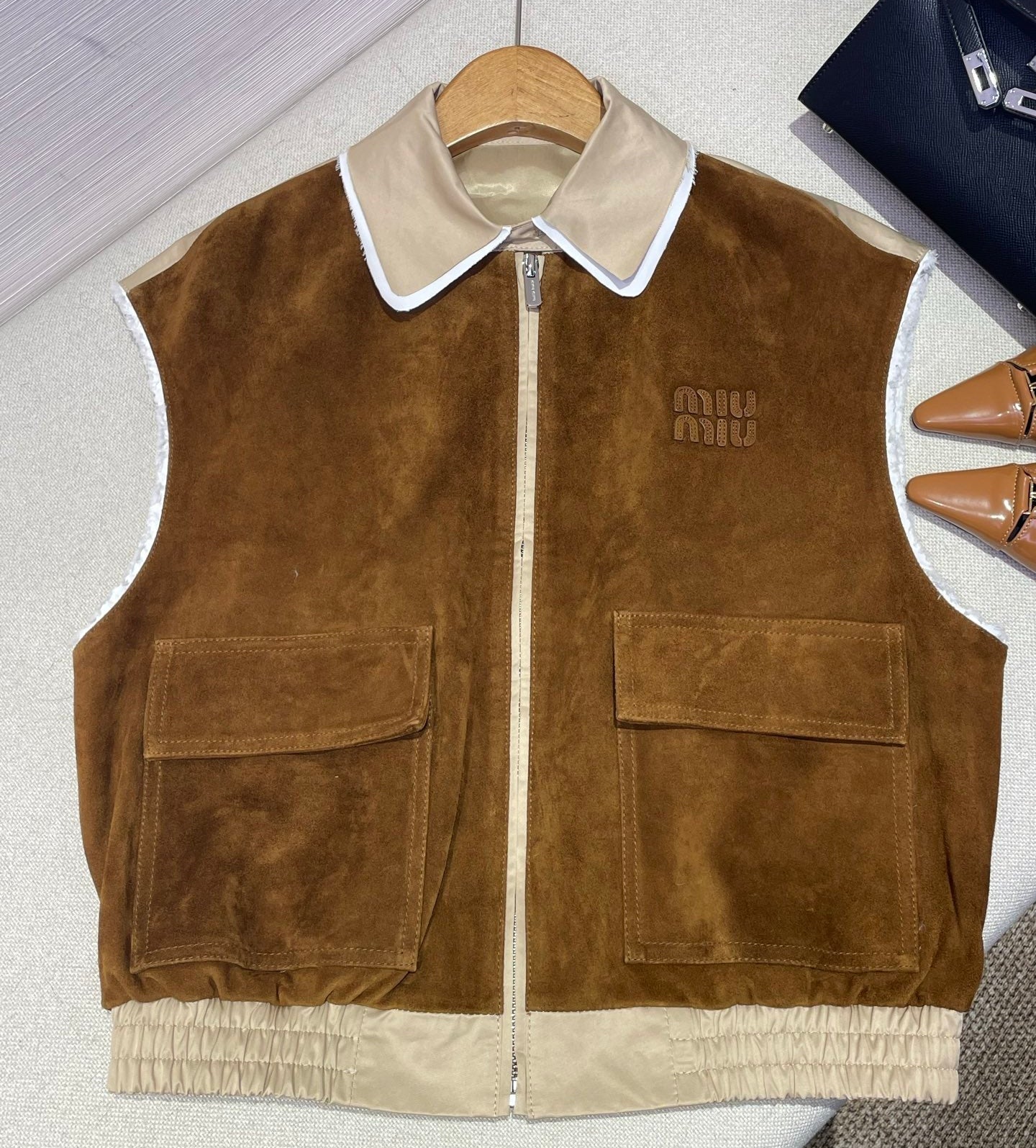 Miumiu 2026 Patchwork Vest Brown Mix Beige Suede Fabric 425321