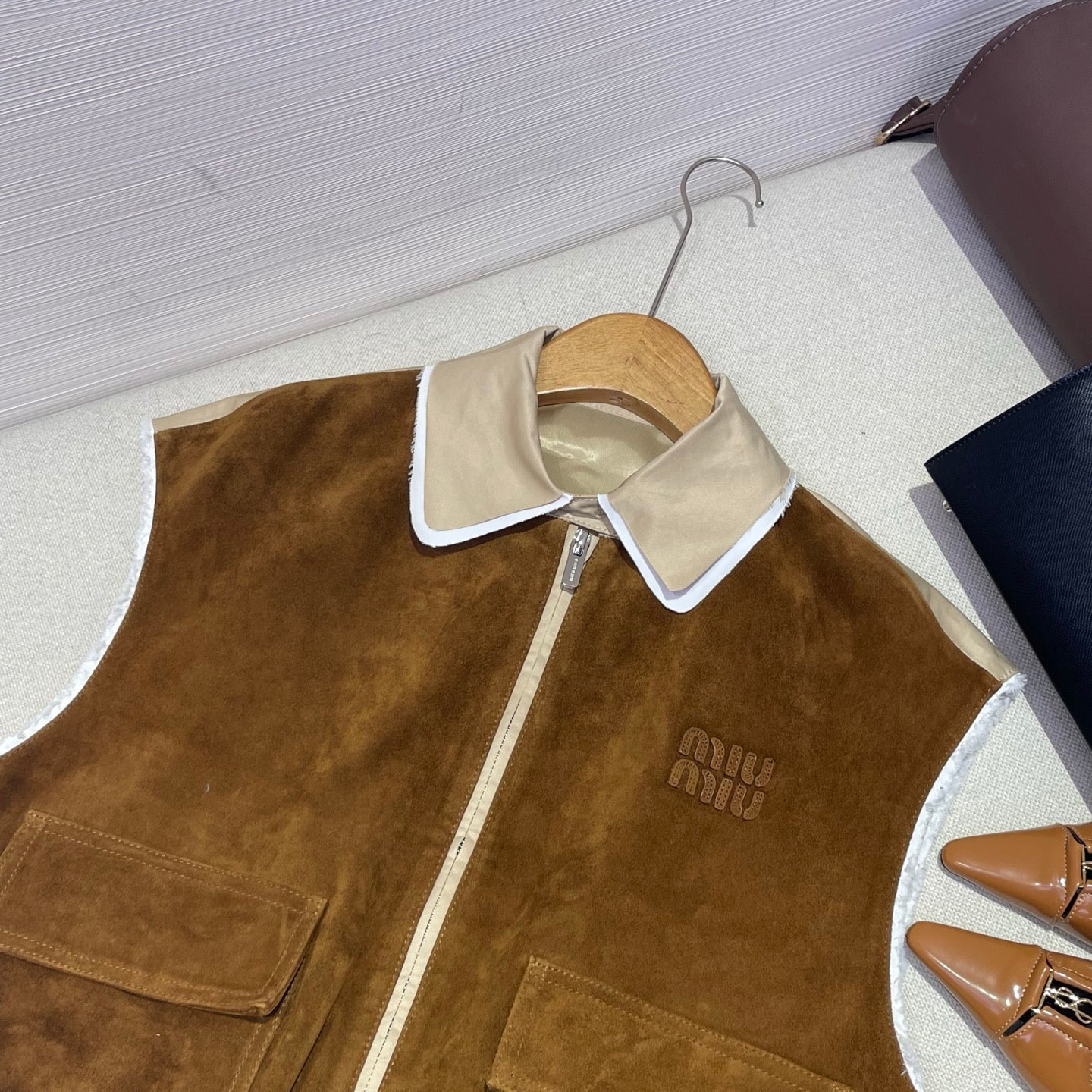 Miumiu 2026 Patchwork Vest Brown Mix Beige Suede Fabric 425321