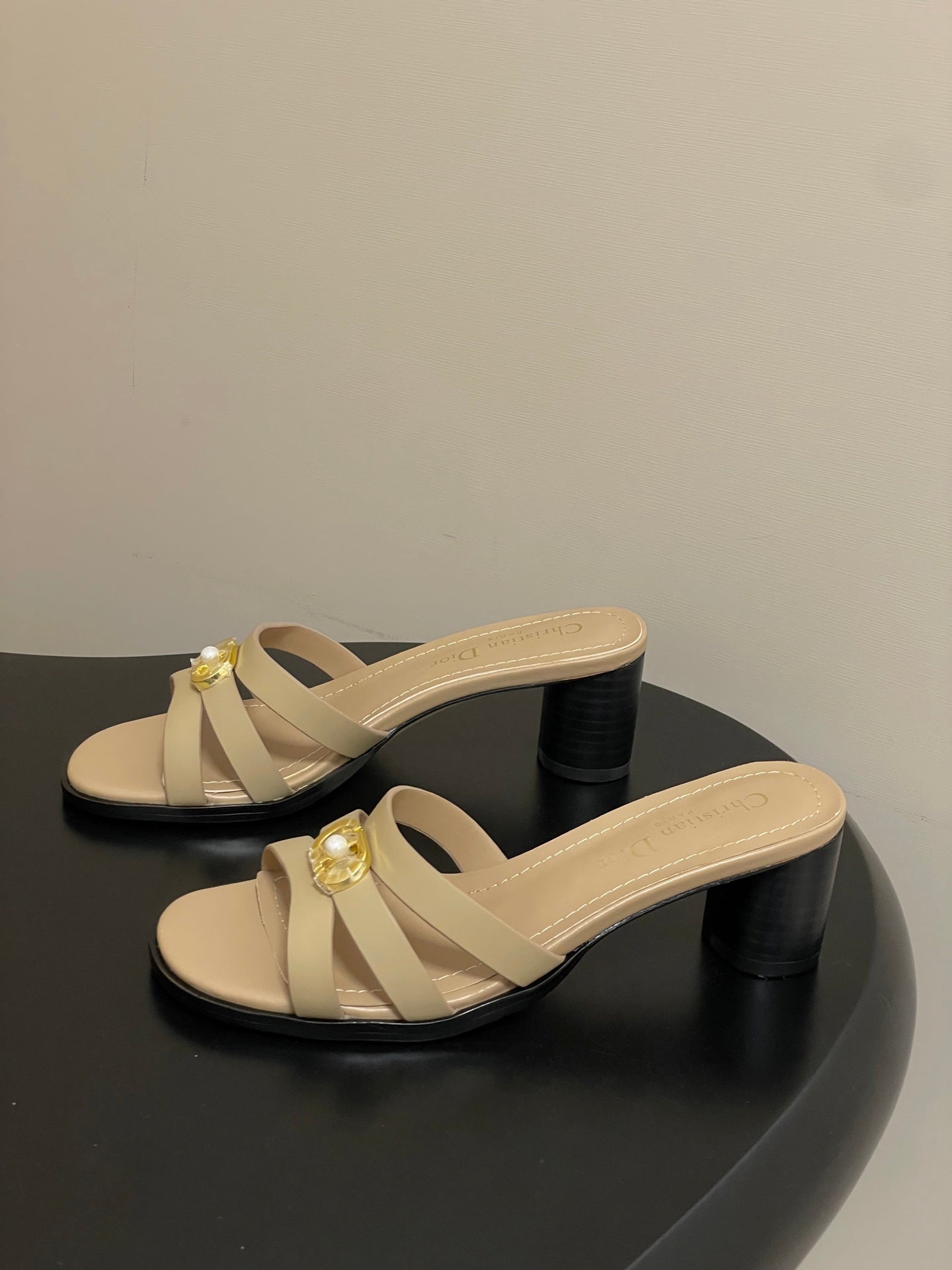 CD 26 Chunky Heel Sandals 50 Beige Leather 593531