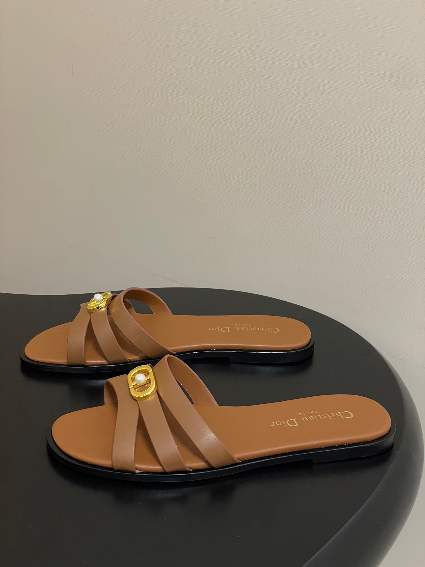 CD 26 Chunky Heel Sandals Tan Leather 593530