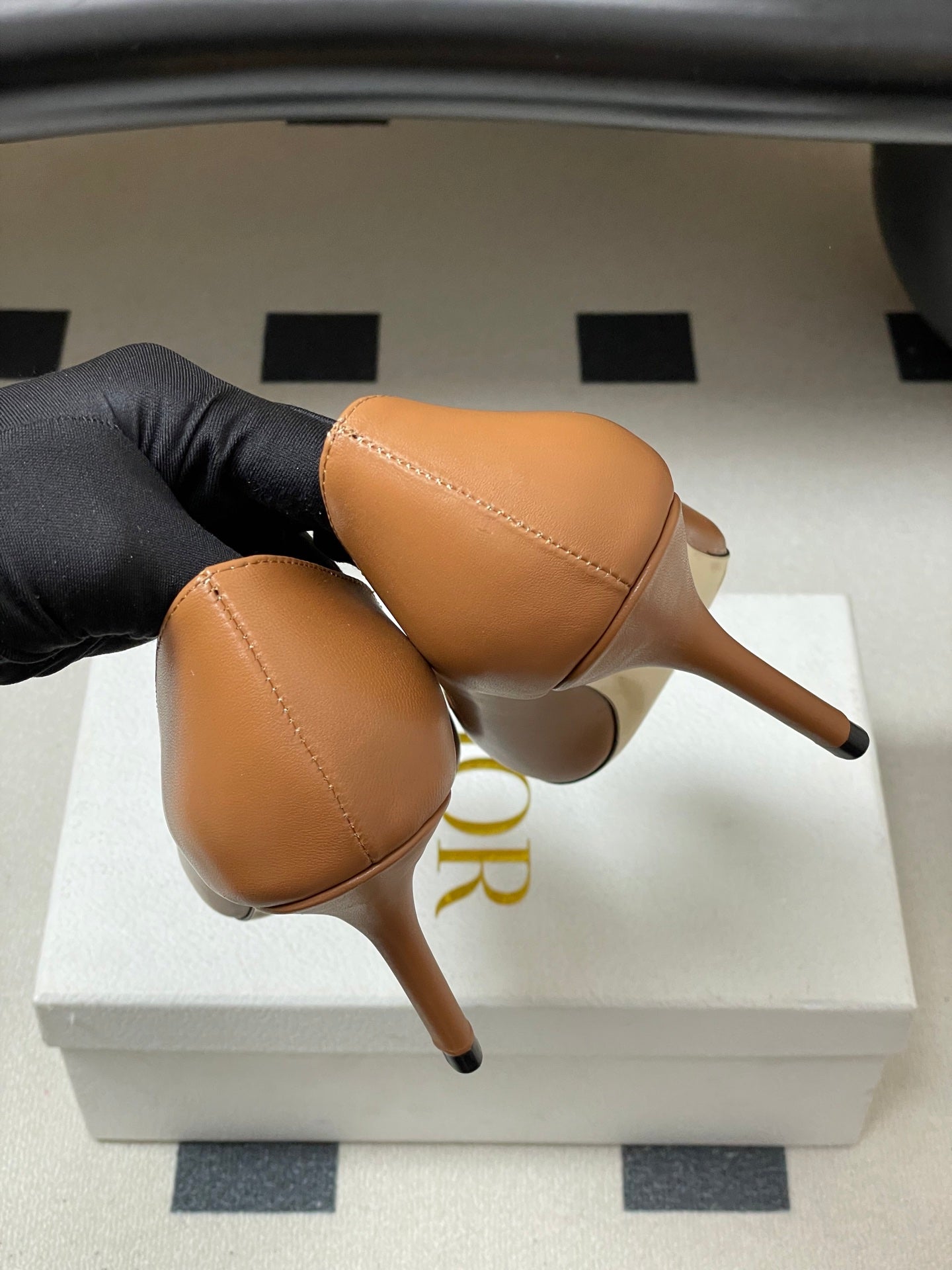 CD 26 High-Heeled 85 Pumps Tan Cowhide 593591