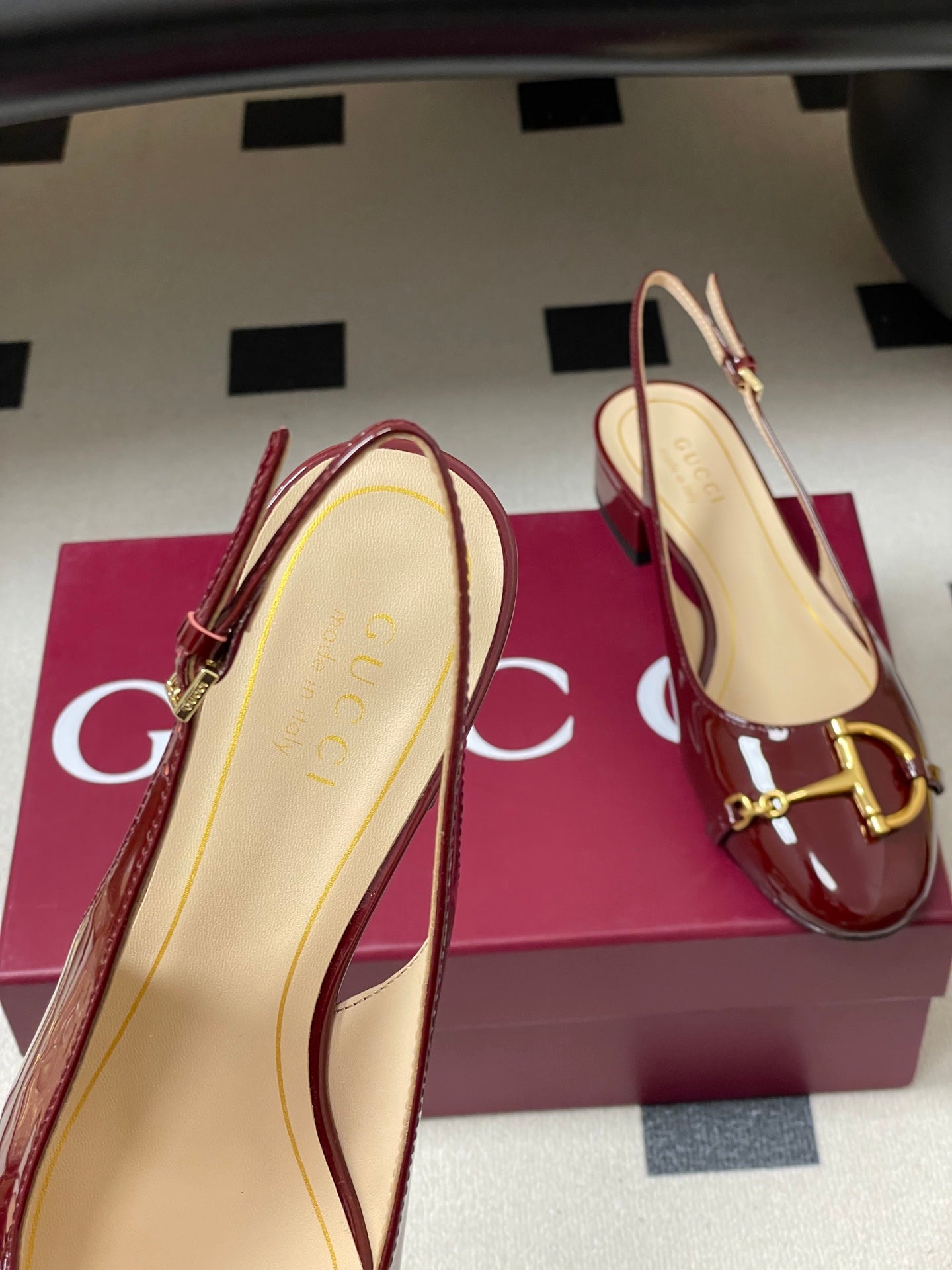 GG 26ss Big D Half HorseBit Mary Jane Dark Red Patent Leather 593501