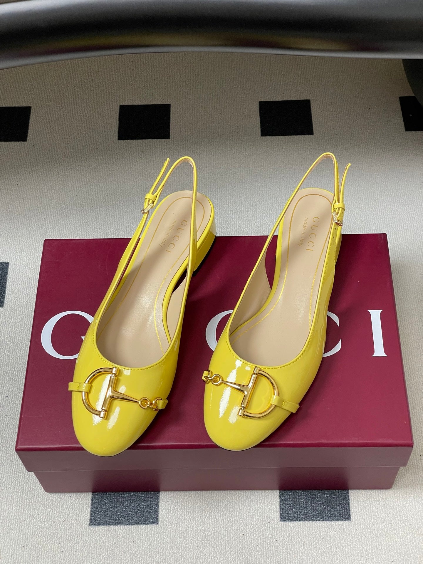 GG 26ss Big D Half HorseBit Mary Jane Yellow Patent Leather 593503