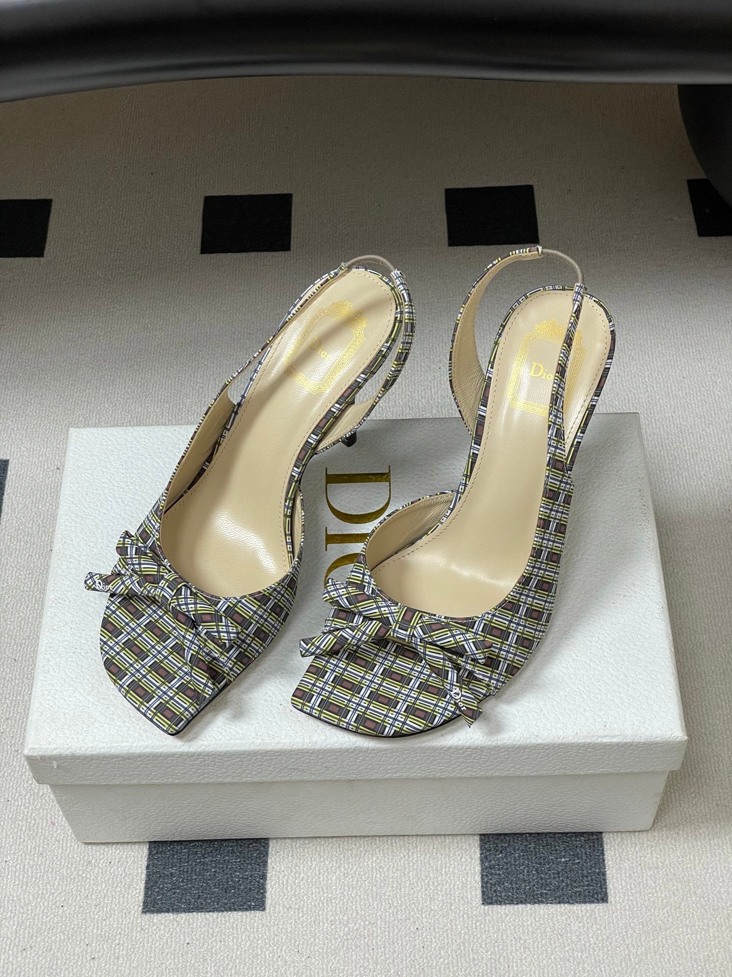 CD 26 Slingback 85 Multicolor Plaid Leather Silk Fabric 593600