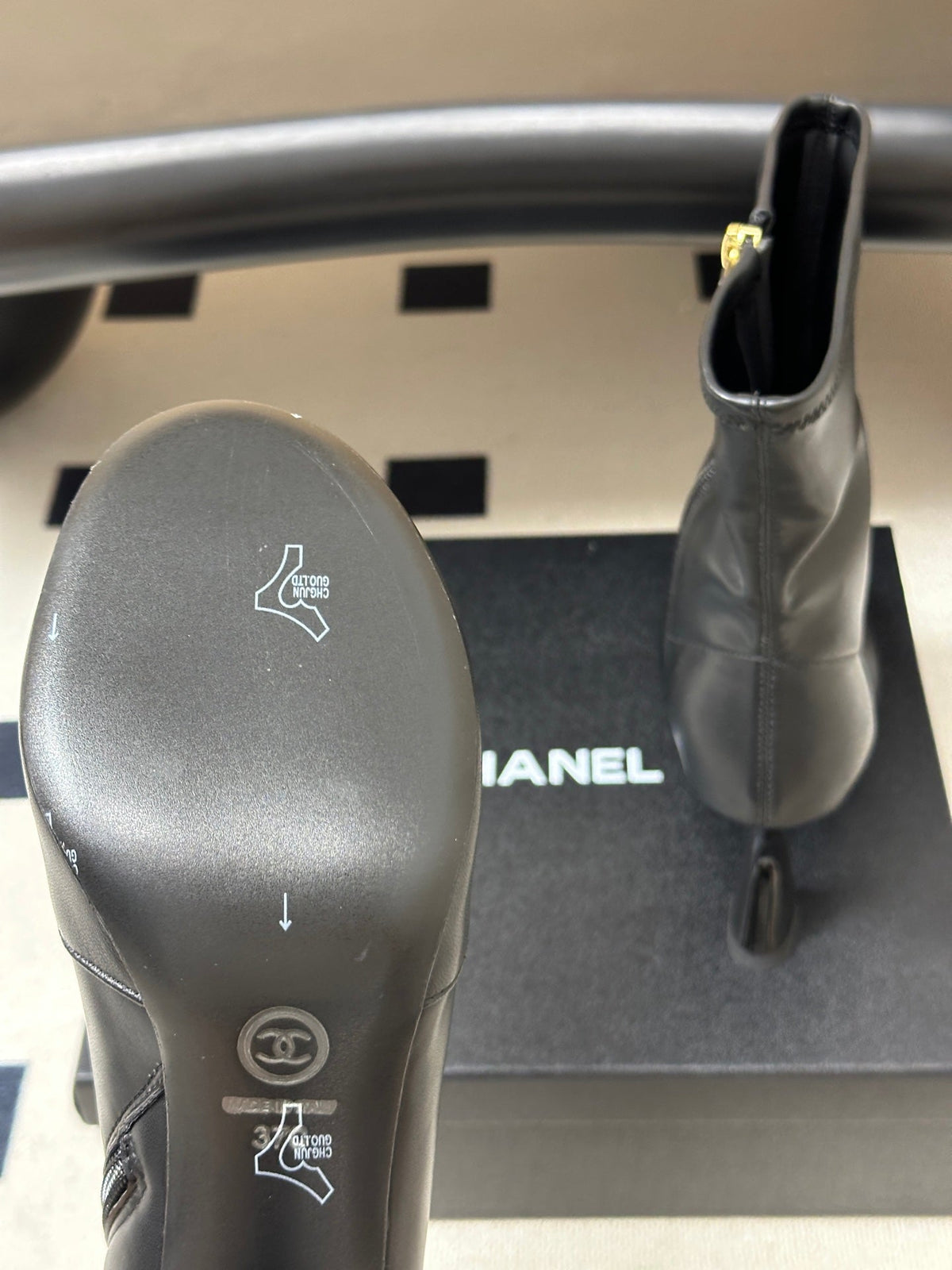 Chanel 2026 Round Toe Ankle Boots 95mm Leather 185662